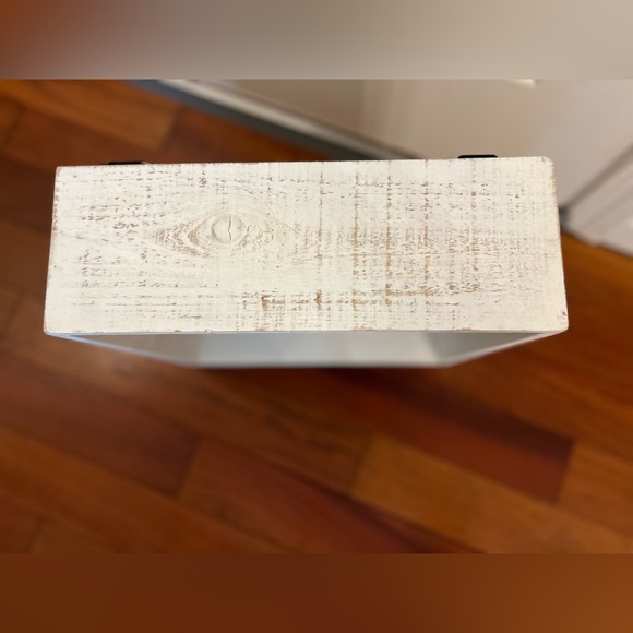 wall decor by studio decor FINAL PRICE DROP BEFORE DONATING - Picture 6 of 13